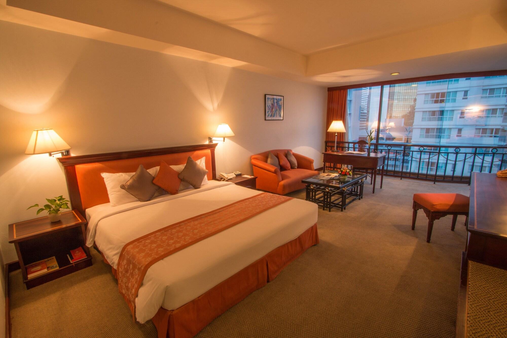 Tai Pan Hotel - Sha Plus Certified Bangkok Luaran gambar
