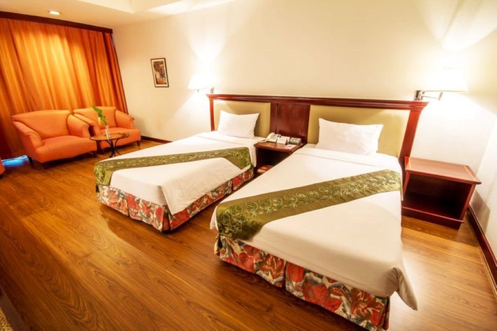 Tai Pan Hotel - Sha Plus Certified Bangkok Luaran gambar